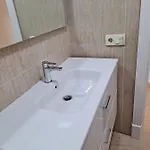En Edificio Marte Cristianos 아파트