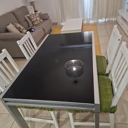 En Edificio Marte Cristianos Lägenhet *